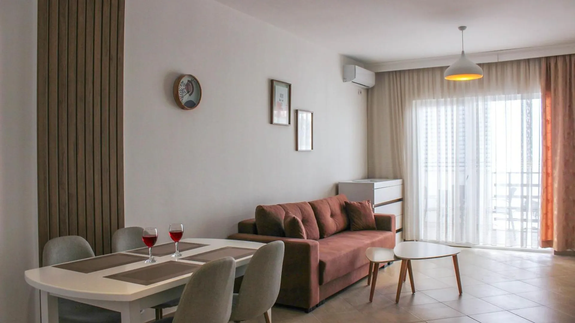Zajazd Hotel Genius 825 Golem  Albania